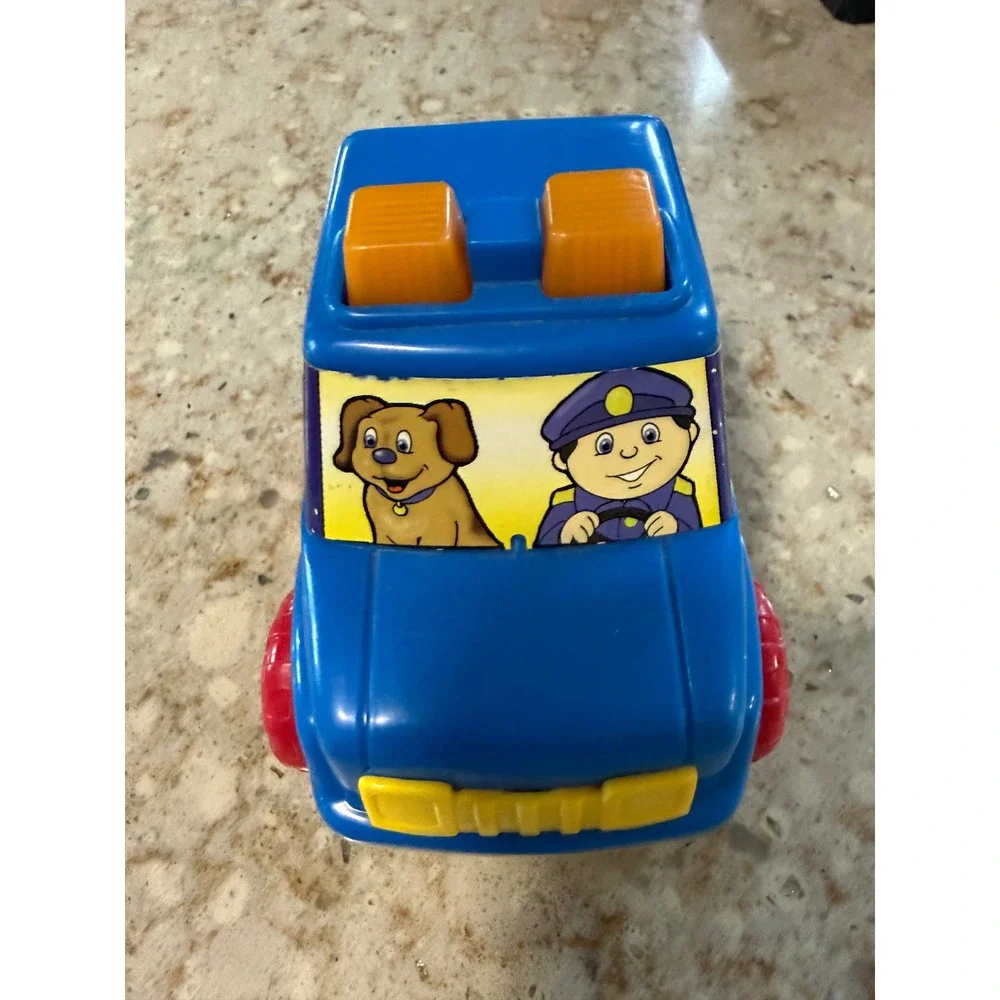 Vintage 1995 Shelcore Police Car Toy Blue SUV Dog Officer 01005 01006